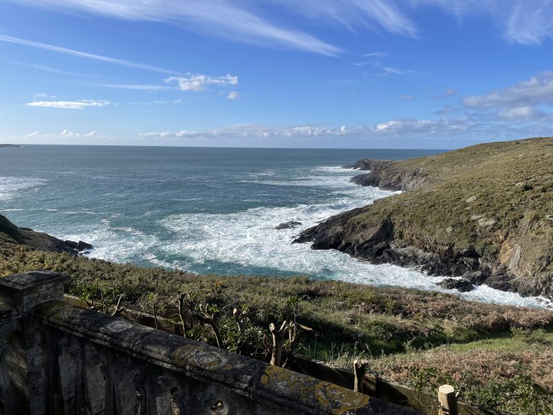 Plot on a cliff in Seixo Branco