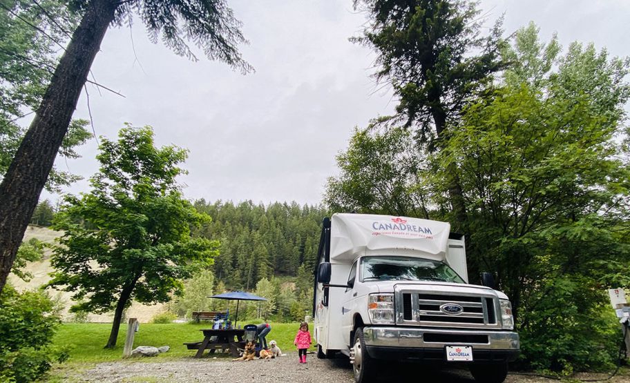 Embrace Nature's Playground: Rent a Tranquil Plot for Memorable Outdoor Adventures in Texas!