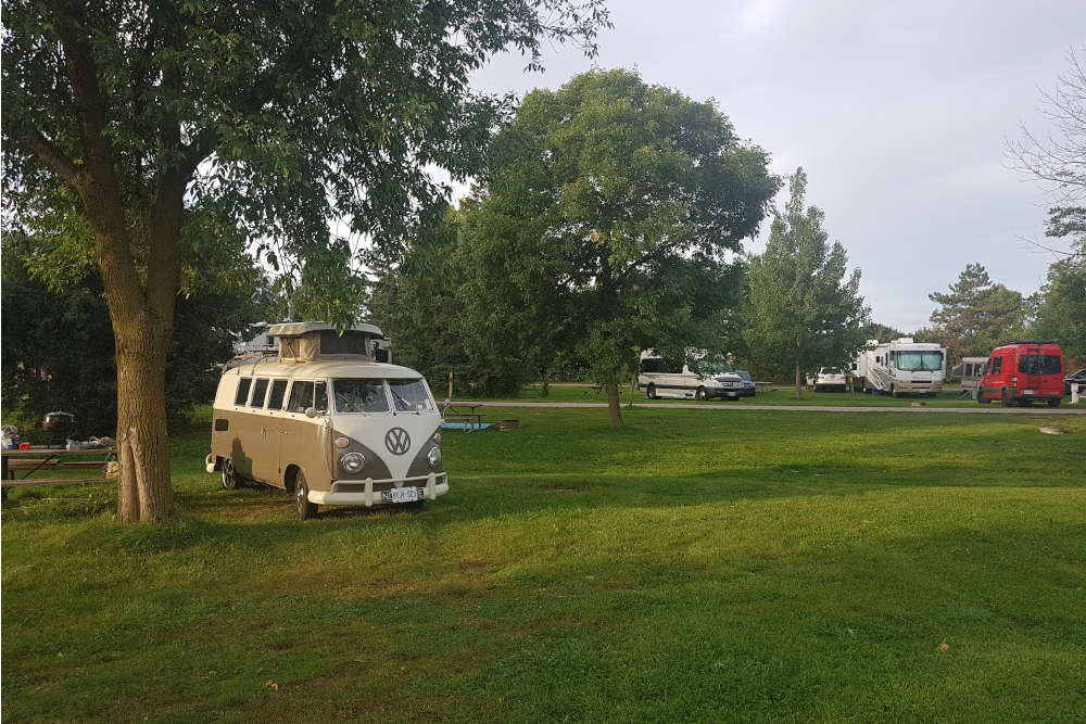 Escape the Ordinary: Rent a Prime Plot for Your Next Adventure in Toronto!